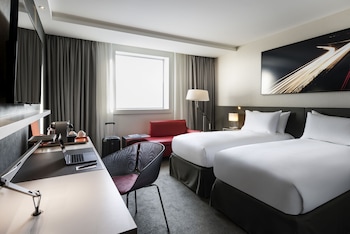 pullman paris la defense hotel