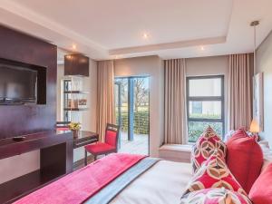 the fairway hotel spa and golf resort