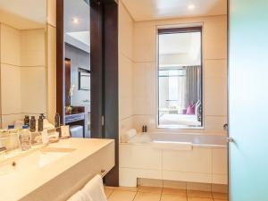 the fairway hotel spa and golf resort