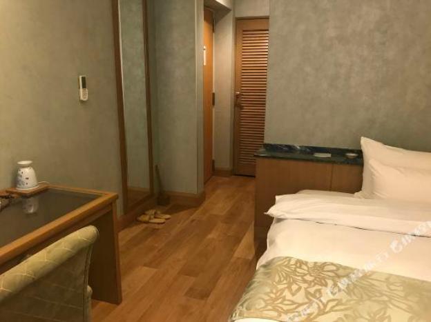 hotel pulitzer jiyugaoka