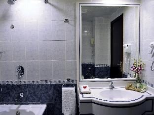 Signature Inn Deira - Free Parking,Signature Inn Is A Popular Choice Amongst Travelers In Dubai, Whether Exploring Or Just Passing Thro,3 star