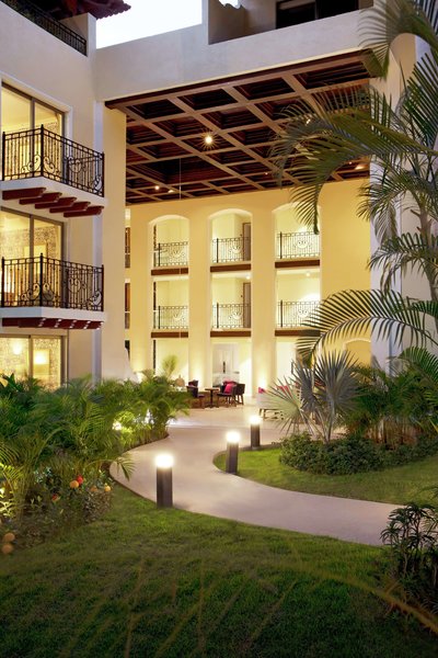 hilton puerto vallarta resort all inclusive