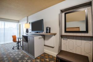 Holiday Inn Denver East By Ihg,Denver>>Aurora,4 star