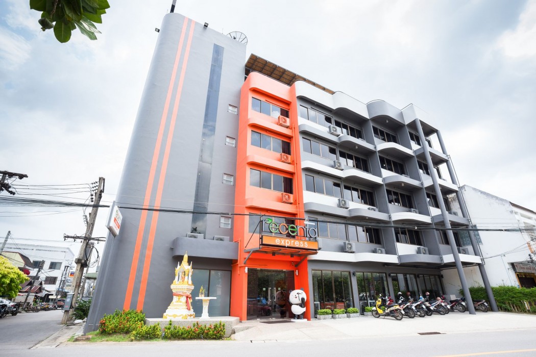 recenta style phuket town