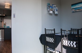 pinedale lodge and apartment