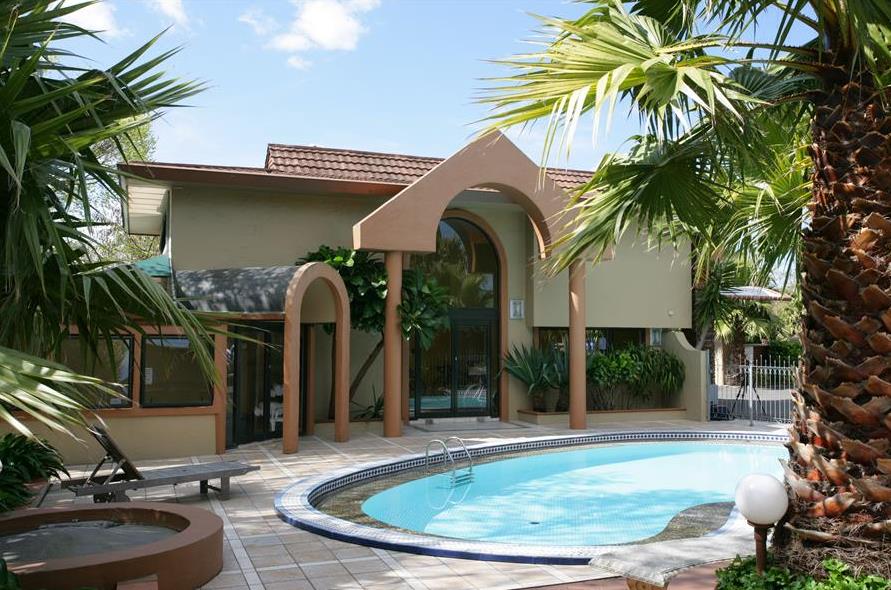 distinction coachman hotel palmerston north