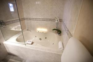 distinction coachman hotel palmerston north