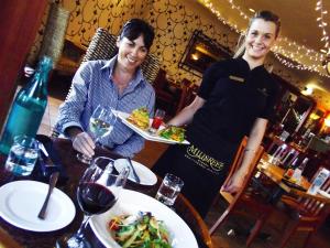 distinction coachman hotel palmerston north