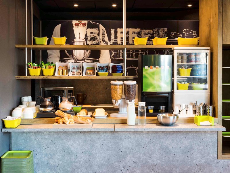 ibis budget orly chevilly tram 7