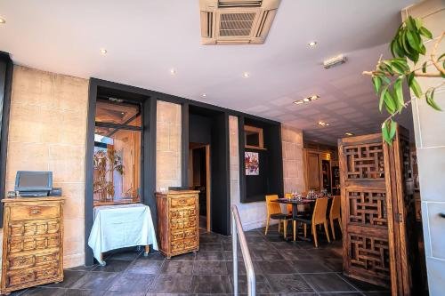 Hotel D'angleterre,Reims>>Chalons-En-Champagne,4 star