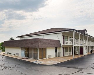 Econo Lodge Lynchburg South,Madison Heights>>Lynchburg,2 star