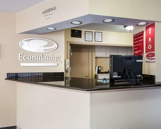 econo lodge lynchburg south