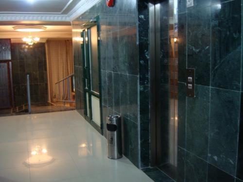 red tower furnished apartments