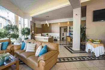 helios apartments