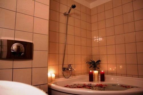 hotel restaurant gonduzo