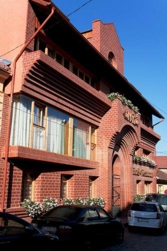 hotel restaurant gonduzo