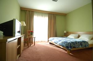 hotel restaurant gonduzo