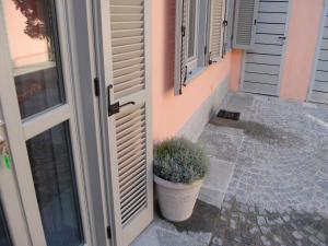 residenza il nespolo estella hotels italia