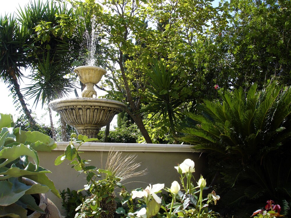 villa giardinata