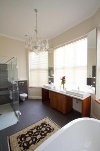 the wild mushroom luxury country house