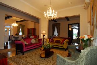 the wild mushroom luxury country house