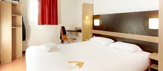 premiere classe geneve aeroport prevessin