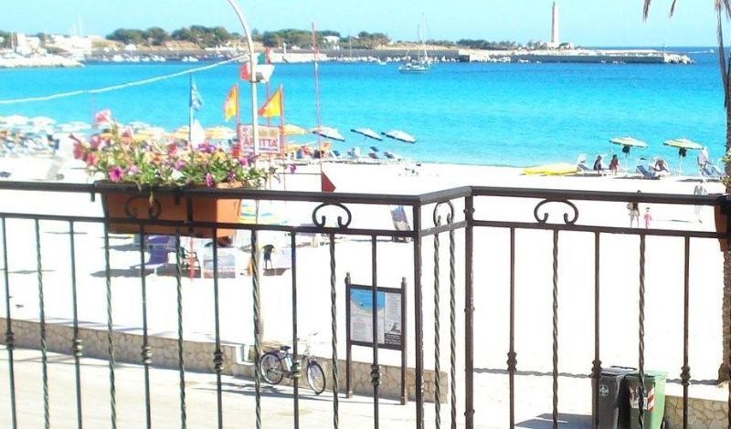hotel riviera