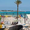 hotel riviera