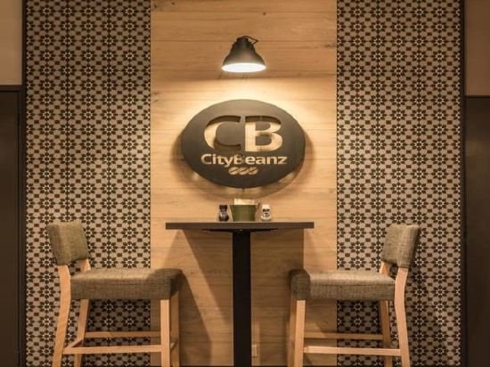 city2beach hotel