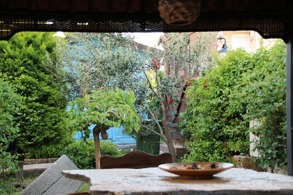 cundavilla hotel and suites