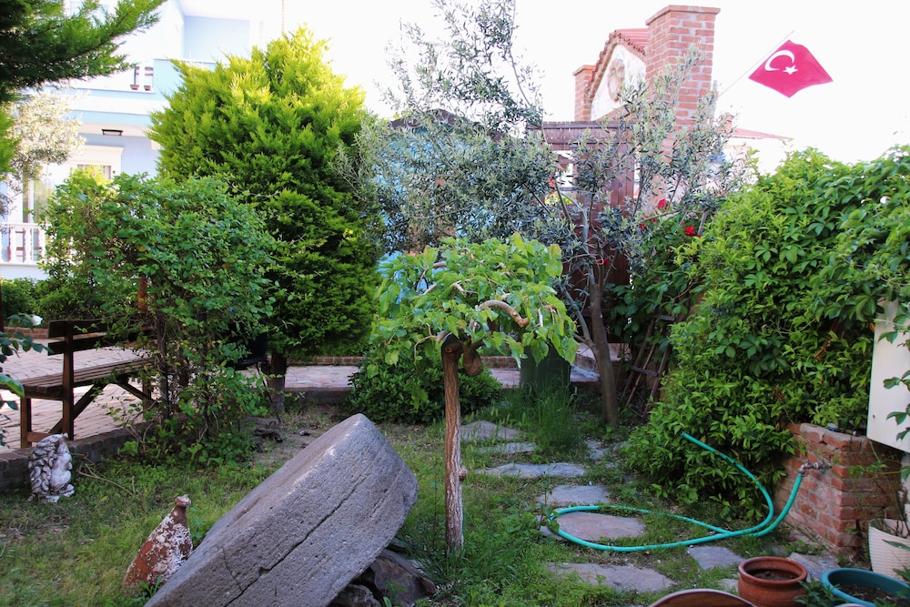 cundavilla hotel and suites