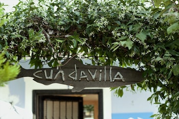 cundavilla hotel and suites