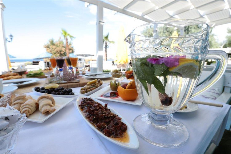 cundavilla hotel and suites