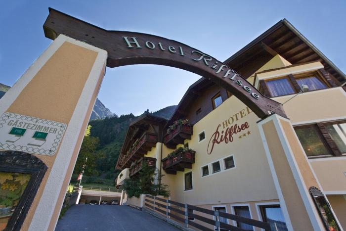 hotel rifflsee