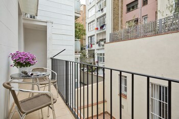 Bcnstop Parc Güell,Gracia>>Barcelona,3 star