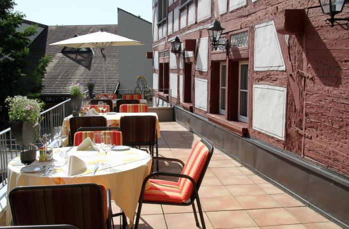 hotel restaurant sonne