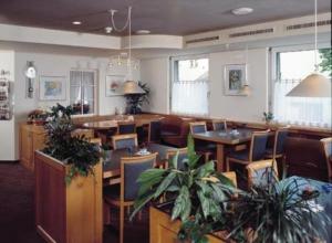hotel restaurant sonne