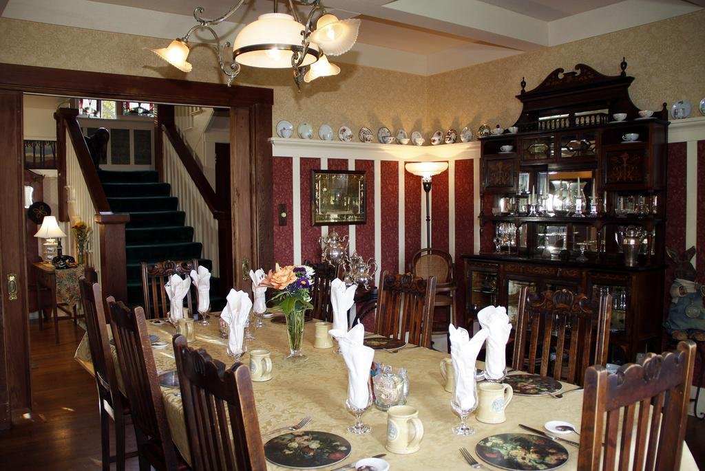 jabberwock inn