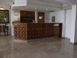 sunflower hotel apts