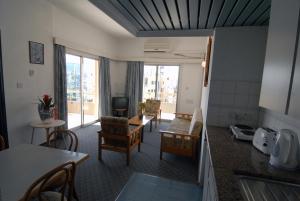 sunflower hotel apts