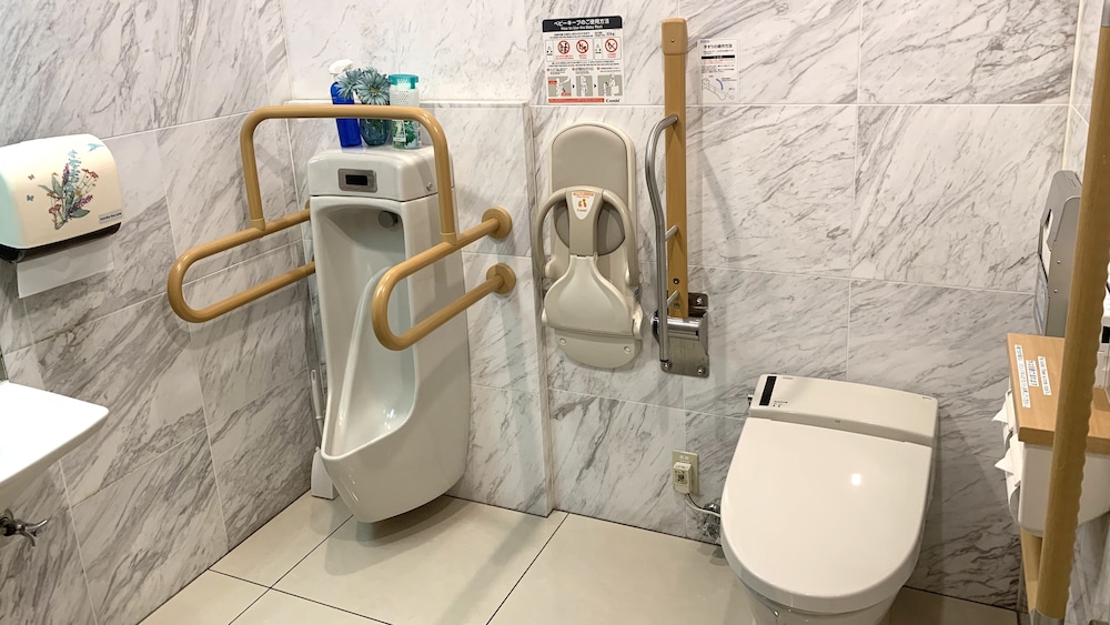 toyoko inn tokyo nihombashi mitsukoshi mae a4