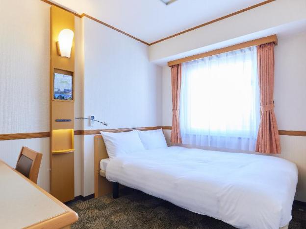 toyoko inn tokyo nihombashi hamacho meijiza mae