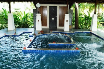 sanghyang indah spa resort