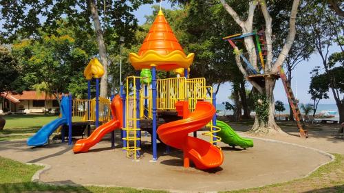 mambruk hotel and convention