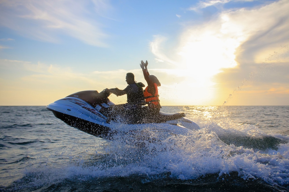 mambruk hotel and convention