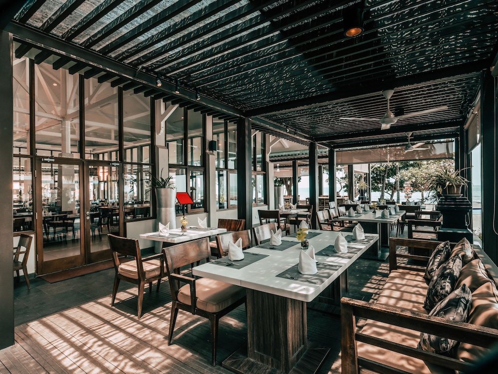 mambruk hotel and convention