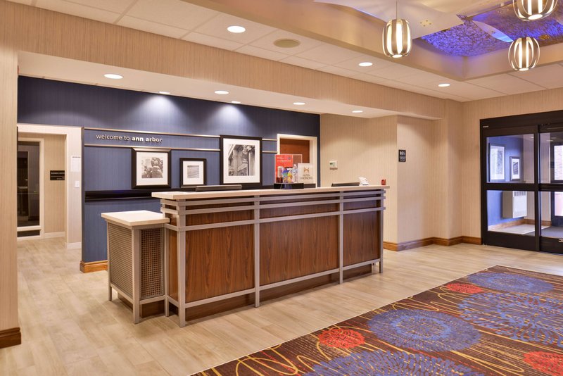 hampton inn and suites ann arbor west