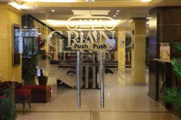 grand suites hotel