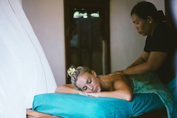 honeymoon guesthouse