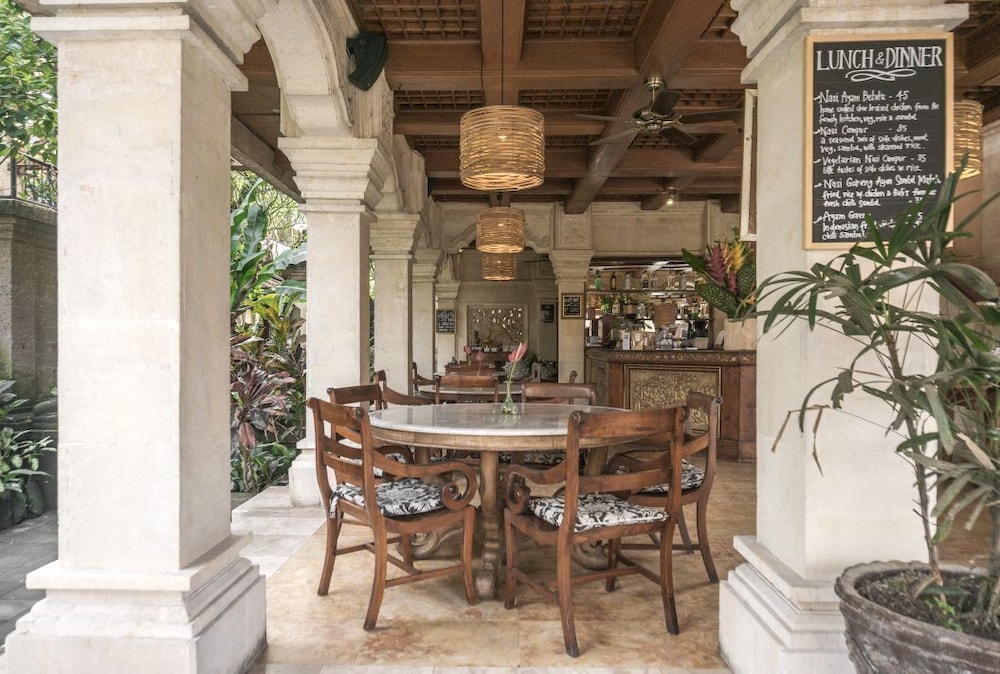 honeymoon guesthouse